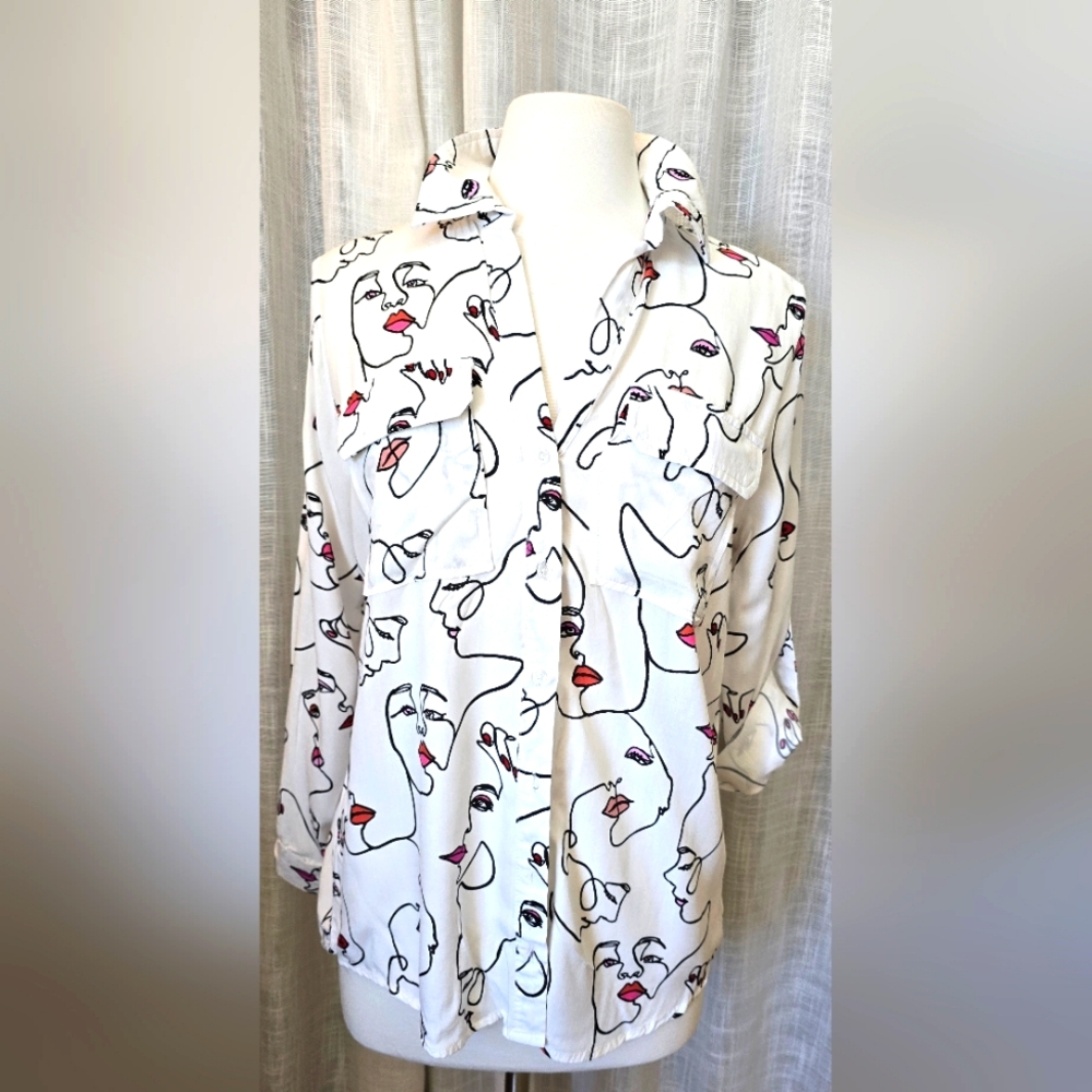 Face Pop Art Button Down Long Sleeve Women's Shirt Size M Milk & Honey